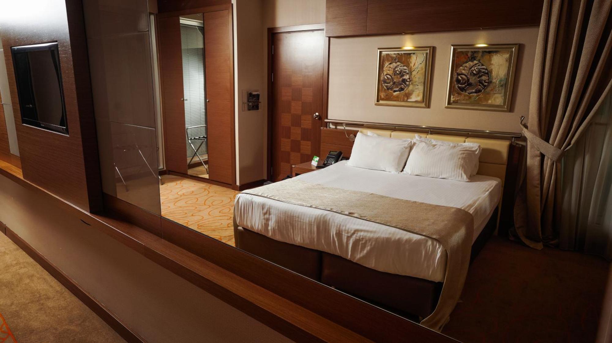 Holiday Inn Ankara-Kavaklidere By Ihg Εξωτερικό φωτογραφία